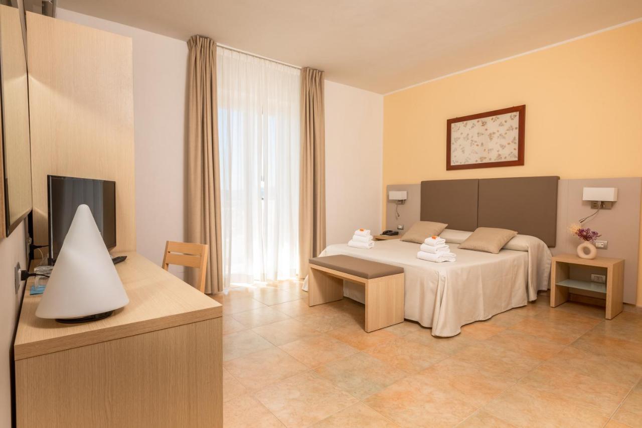 Hotel Degli Aranci В'єсте Екстер'єр фото