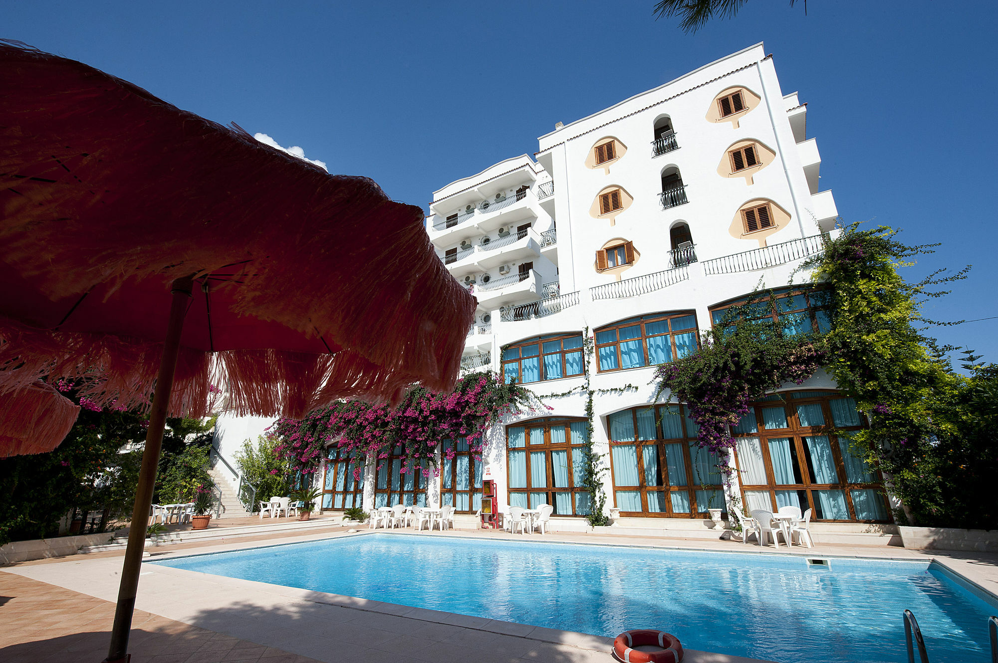 Hotel Degli Aranci В'єсте Екстер'єр фото